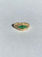 Emerald & diamond ring in 18ct yellow gold